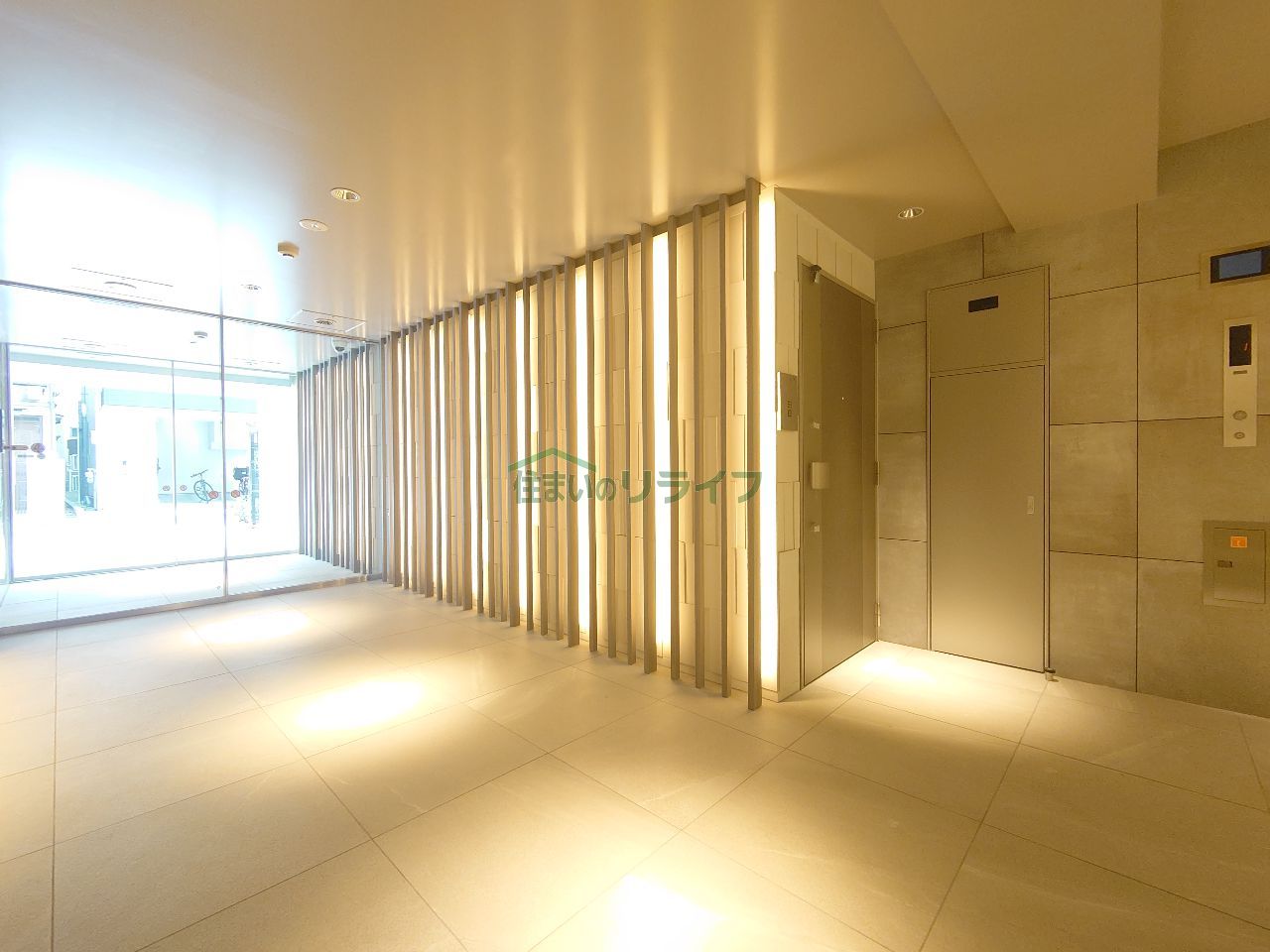 建物エントランス