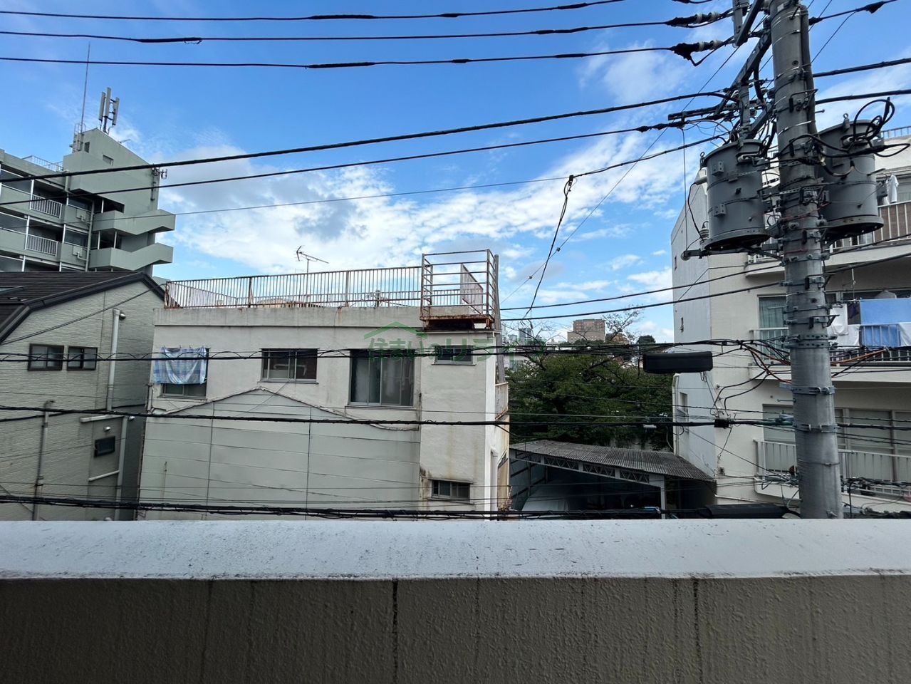 バルコニー