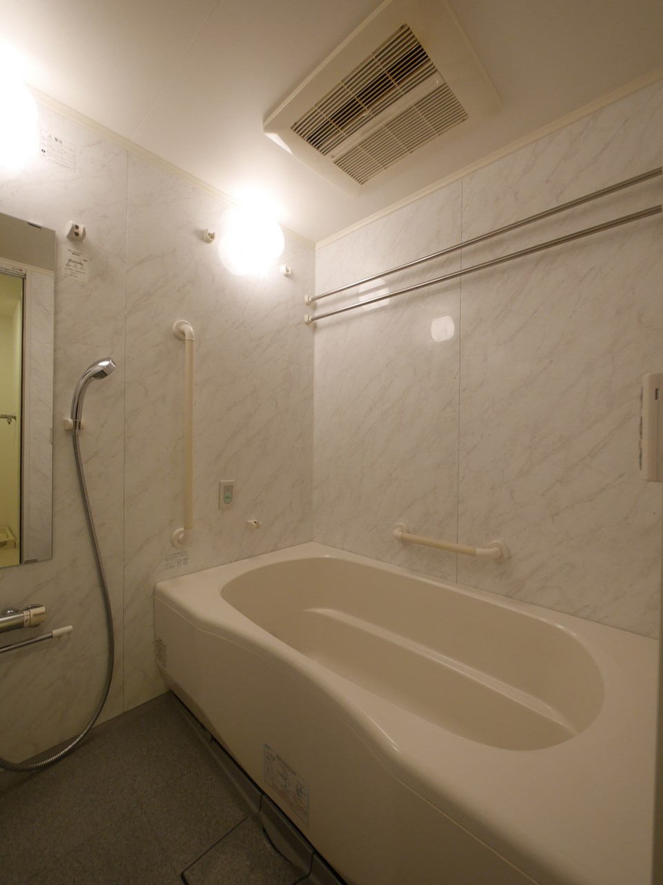 シャワールーム