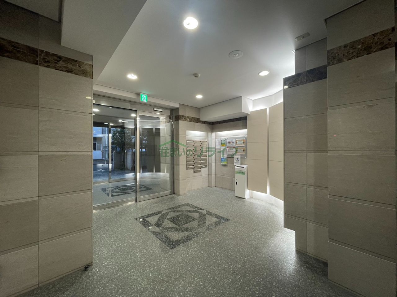 建物エントランス