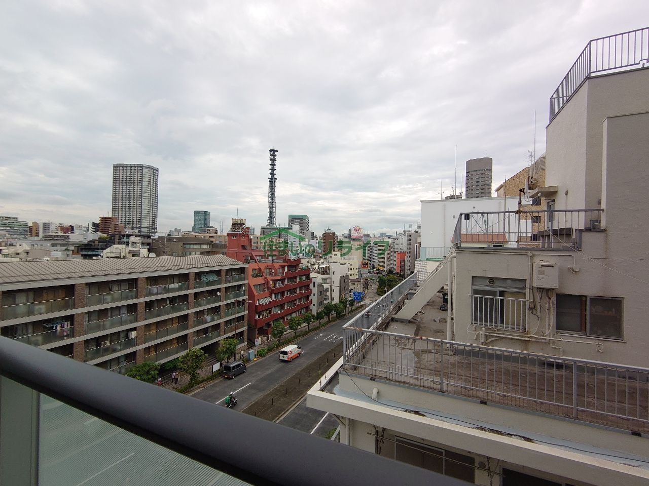 バルコニー