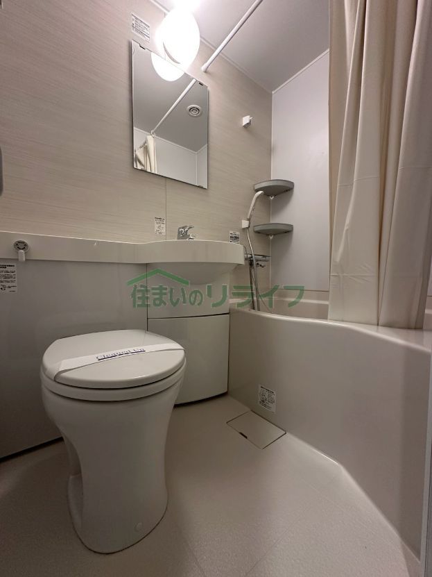 シャワールーム