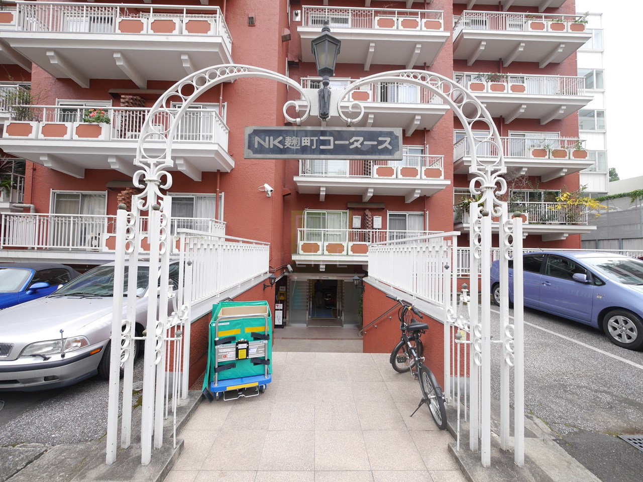 建物エントランス