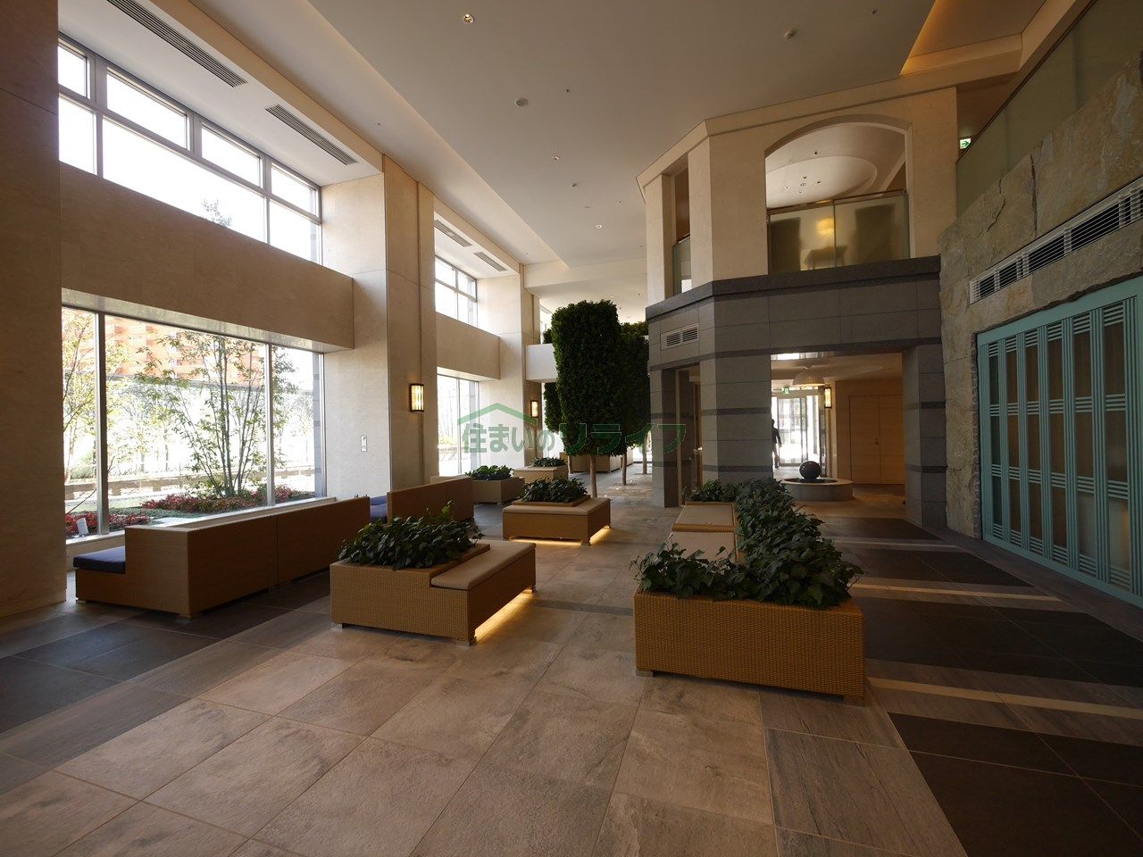 建物エントランス