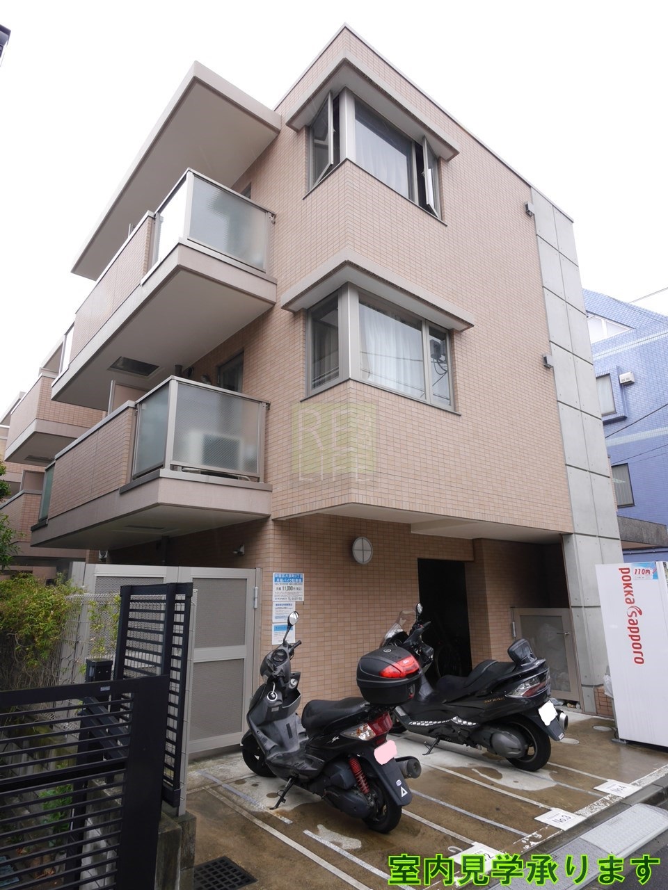 建物外観