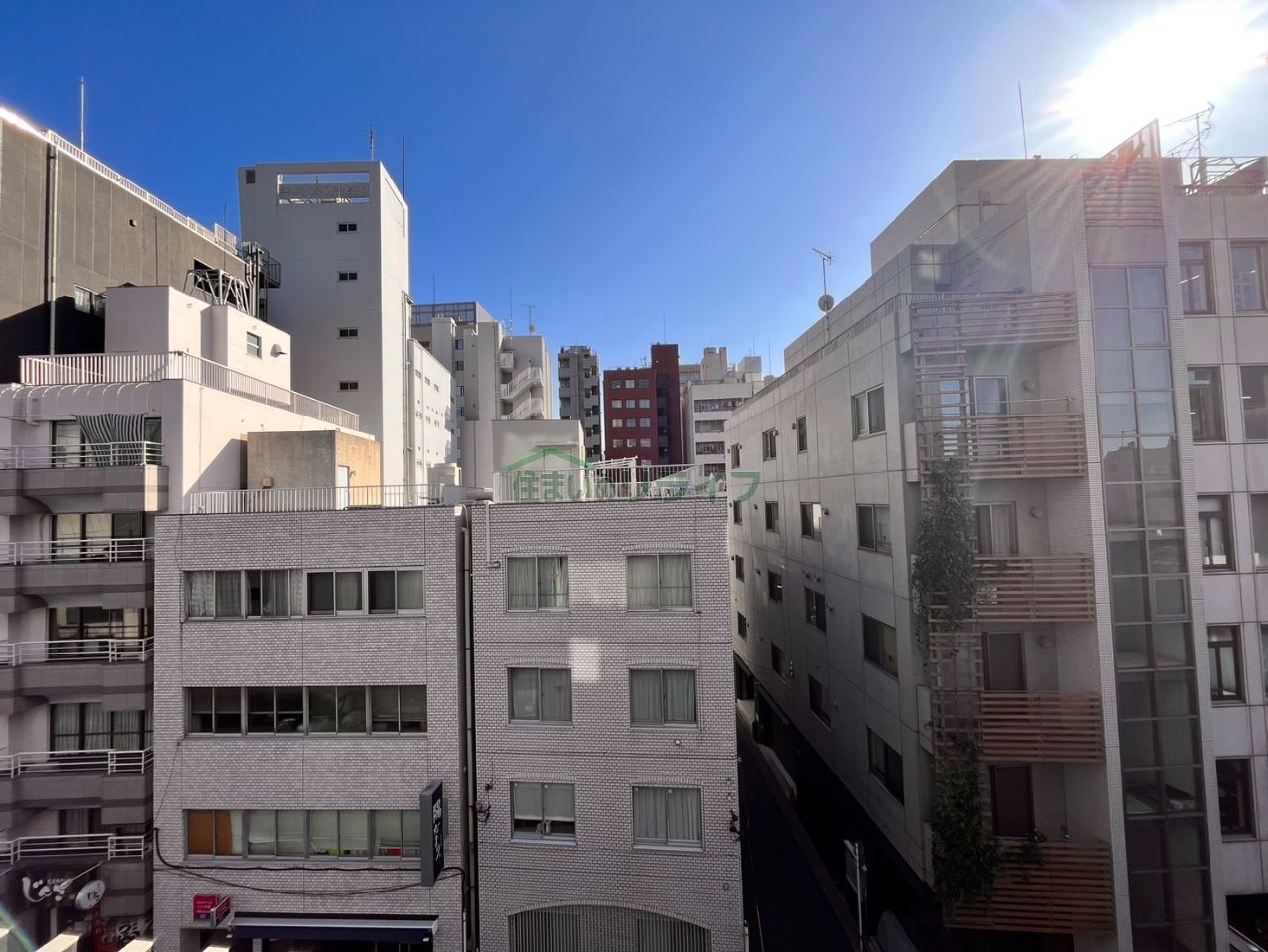 バルコニー