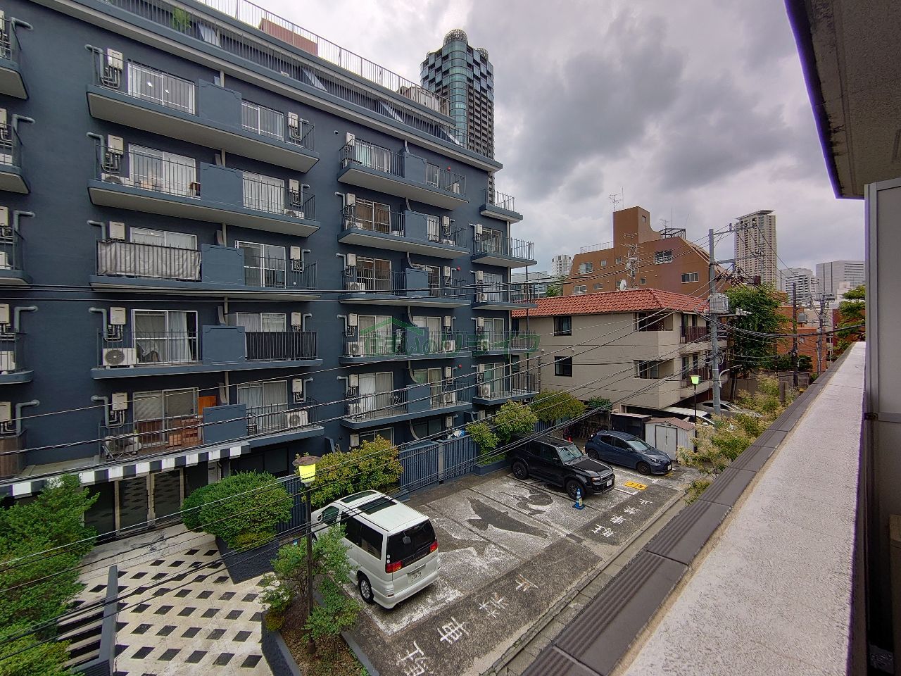 バルコニー