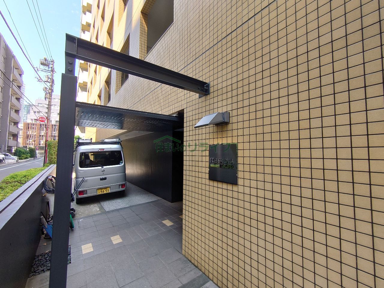 建物エントランス